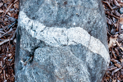 rock-20191012-01B