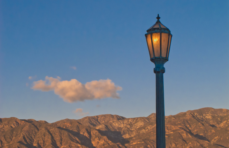1_lamppost-20150131-17x11