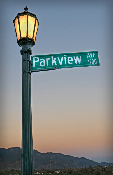lamppost-20151011-01B-11x17